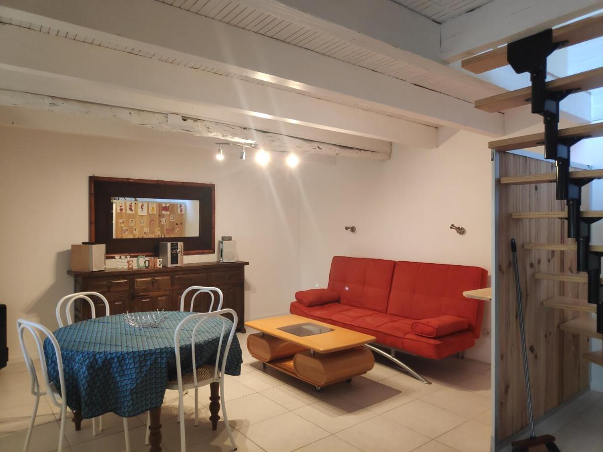 Maison 4 Personnes Caillac Екстер'єр фото