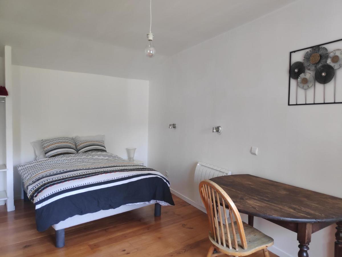 Maison 4 Personnes Caillac Екстер'єр фото